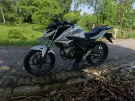 DI JUAL MURAH CB150R KEADAAN MASIH MULUS..