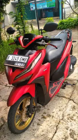 Di jual motor vario 150cc jayles 2018 ss komplit