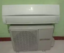 Ac seken merk Sharp 1/2pk low 330wat