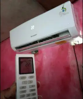 ac sharp 1/2 pk ,lowwat 280 watt