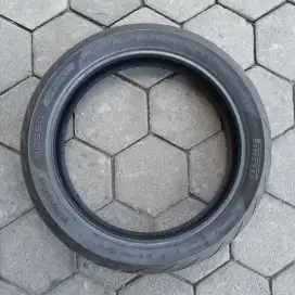 Ban Pirelli Rosso Sport 130/70 Layak Pakai Buat CBR R15 GSX Vixion