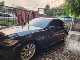 BMW 325i 2005 Bensin