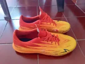 Specs Futsal Lightspeed