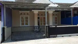 Dijual rumah murah di Saphire residence