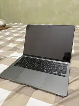 For sale mac air 2020 like new