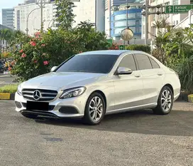 Mercy C200 Avantgarde W205 2017 / Odo 22rbu Miles