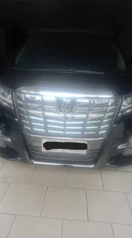 Dijual Toyota Alphard type S 2.5 L AT tahun 2015