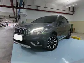 DP Rendah  9JT Suzuki SX4 1.5 S-Cross Bensin-AT 2018 Abu