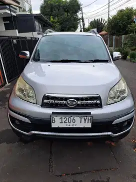 Daihatsu Terios TX adventure 2014