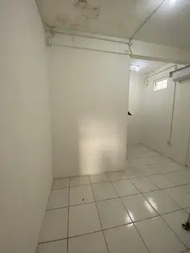 Disewakan Ruko Lt.2 (3.5x3.3m)