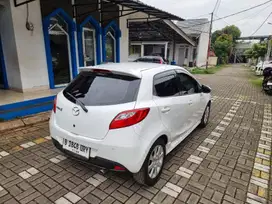 Mazda 2 2014 Bensin