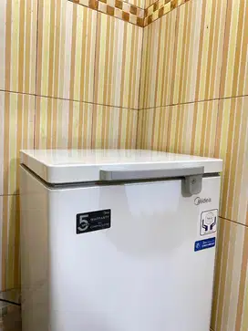 JUAL FREEZER MIDEA HS 131CNK– KONDISI MASIH BAGUS!