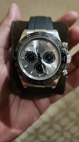 Rolex daytona like new