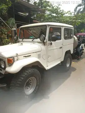 Toyota Hardtop 1981 Bensin