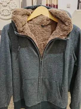 Uniqlo sherpa / hoodie zipper uniqlo / jaket uniqlo