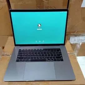 Macbook Pro 15 2019 TouchBar Core i7 Ram 16GB Ssd 500GB D-RC