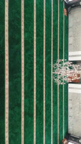 Karpet sajadah Masjid