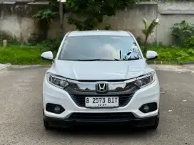 Hrv S AT 2019 Putih