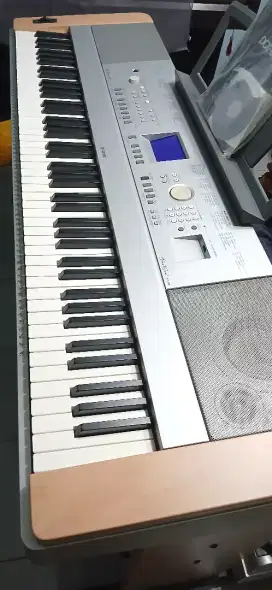 Yamaha dgx 640 digital piano