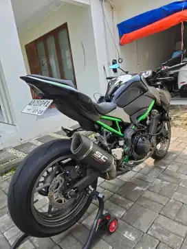 Dijual: Kawasaki Z900 2023 – Siap Gas! Kondisi Istimewa, Fungsi 100%