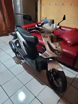 Honda Beat Karbu tahun 2010 full modifikasi