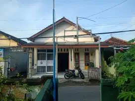 Rumah d jual kepepet BU bsa jd 2 ruko kediri kota STRATEGIS nego jadi
