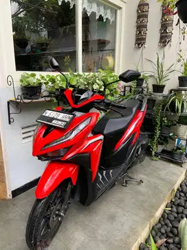 VARIO (merah) 125 2019