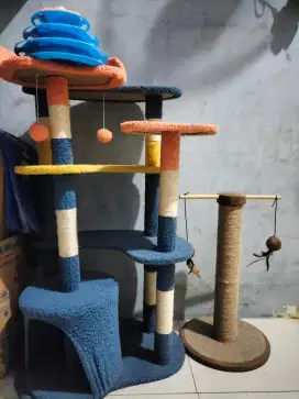 Jual 2 garukan kucing dan tempat makan minumnya