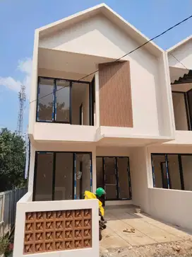 DIJUAL RUMAH JATIASIH 2 LANTAI SIAP HUNI 600 JUTAAN BEBAS BANJIR SHM