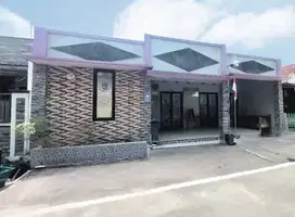 Rumah ada Ruang Usaha Palur Ngringo Karanganyar