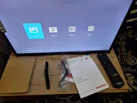 Dijual TV LED Changhong 24 inch lengkap kardus, remote, kaki² dan buku