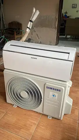 AC samsung 1/2pk ada 2 dan 1pk ada 1 monggo yang butuh