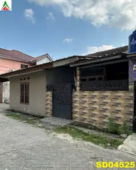 Dijual rumah tanah luas di Binong Permai Tangerang 15 menit ke tol