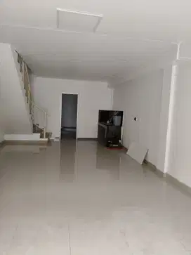 Ruko 2 Lantai Di Magnetika Lippo Cikarang. Kondisi Bersih Rapi