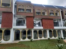 Ruko Mainroad Padalarang strategis dekat Pintu Masuk Kota Baru dijual