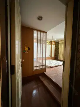 Ruko 5.5 lantai cocok untuk usaha dan tinggal di mangga besar