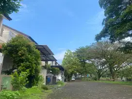 Disewakan Rumah Mewah Candi Golf 2LTFurnish Dkt Kampus UNDIP Tembalang
