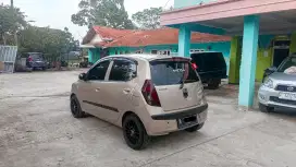 Hyundai i10 2010 Mobil Murah Mulus