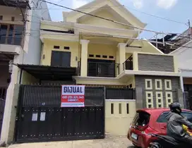 Rumah Kota Mojokerto Nol Jalan Strategis