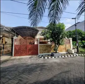 Rumah murah di jalan utama row jalan Lebar Permata Safira Wiyung