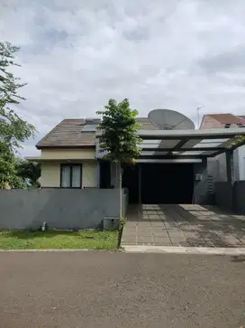 Rumah dua lantai siap huni view bagus