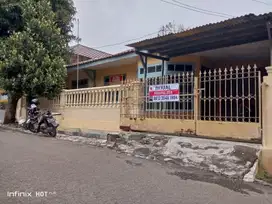 Dijual rumah di komplek Padasuka indah Cimahi