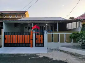 RUMAH HOEK MINIMALIS VILLA PAMULANG TANGSEL