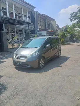 Honda Freed 2009 Bensin