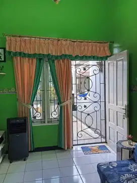 Dijual rumah lt.72m di Regency Melati Mas hg 1 M
