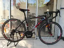 Sepeda balap roadbike bekas