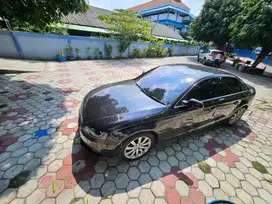 Audi A4 2011 Bensin
