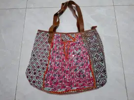 Tas Etnik Asli India
