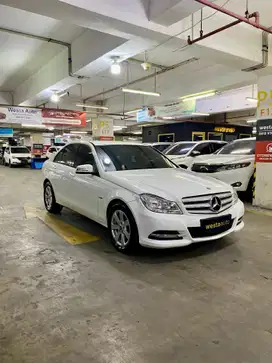 Odo 52rb Mercedes benz C200 CGI AT 2012