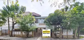 Disewakan Rumah 2 lt  Gayungsari Barat